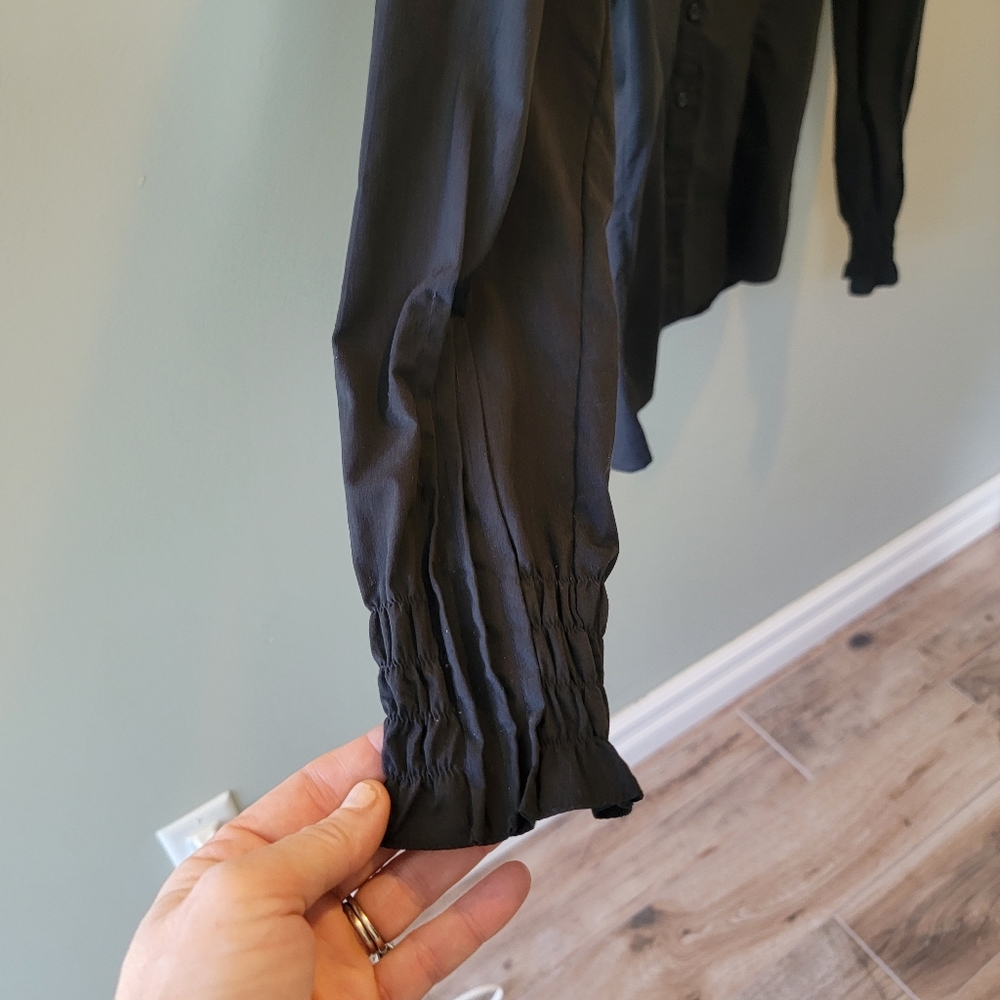 Blouse - Picture 2 of 5